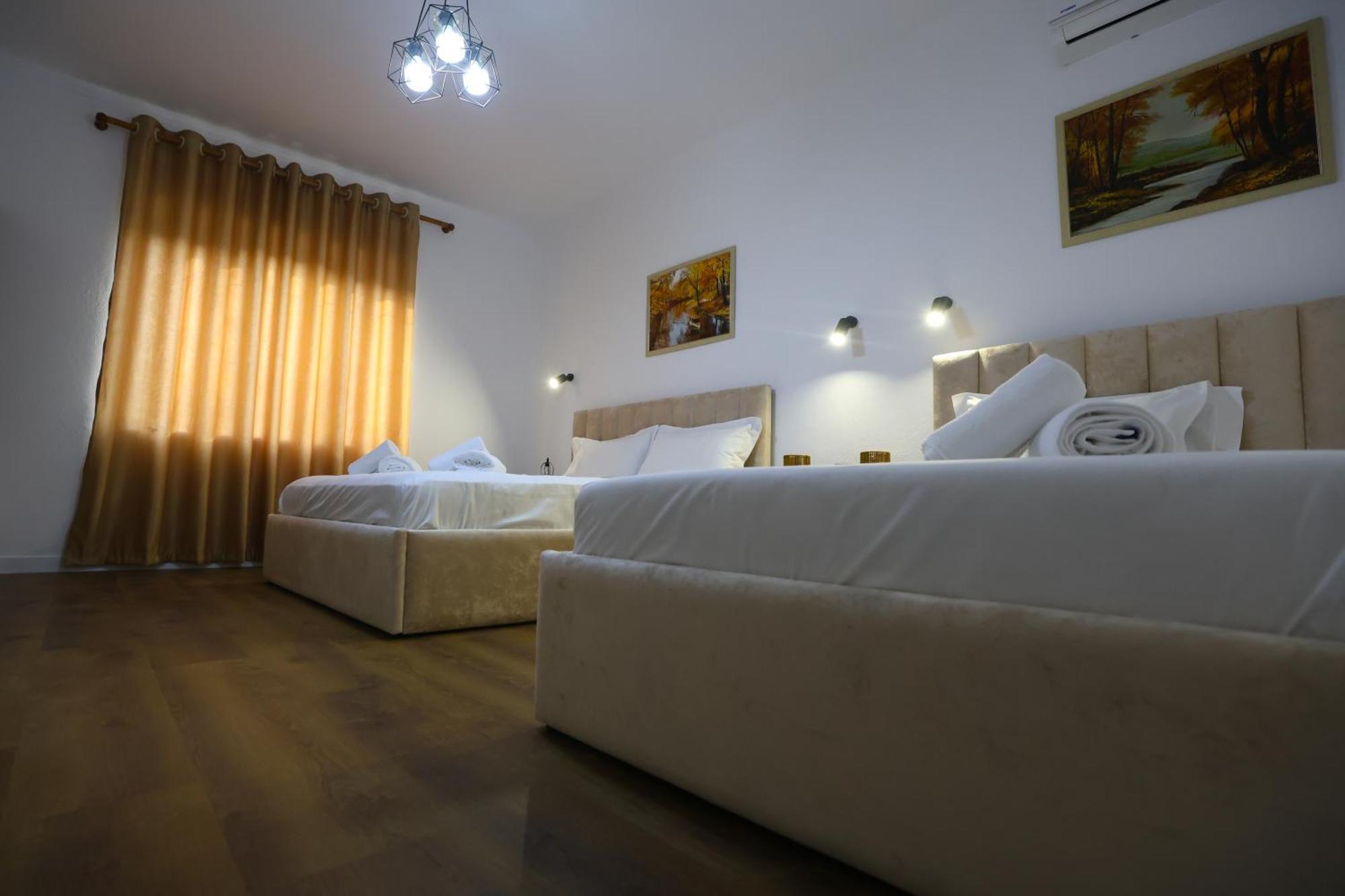 Vila Alizee Hotel Tiranë Ngoại thất bức ảnh