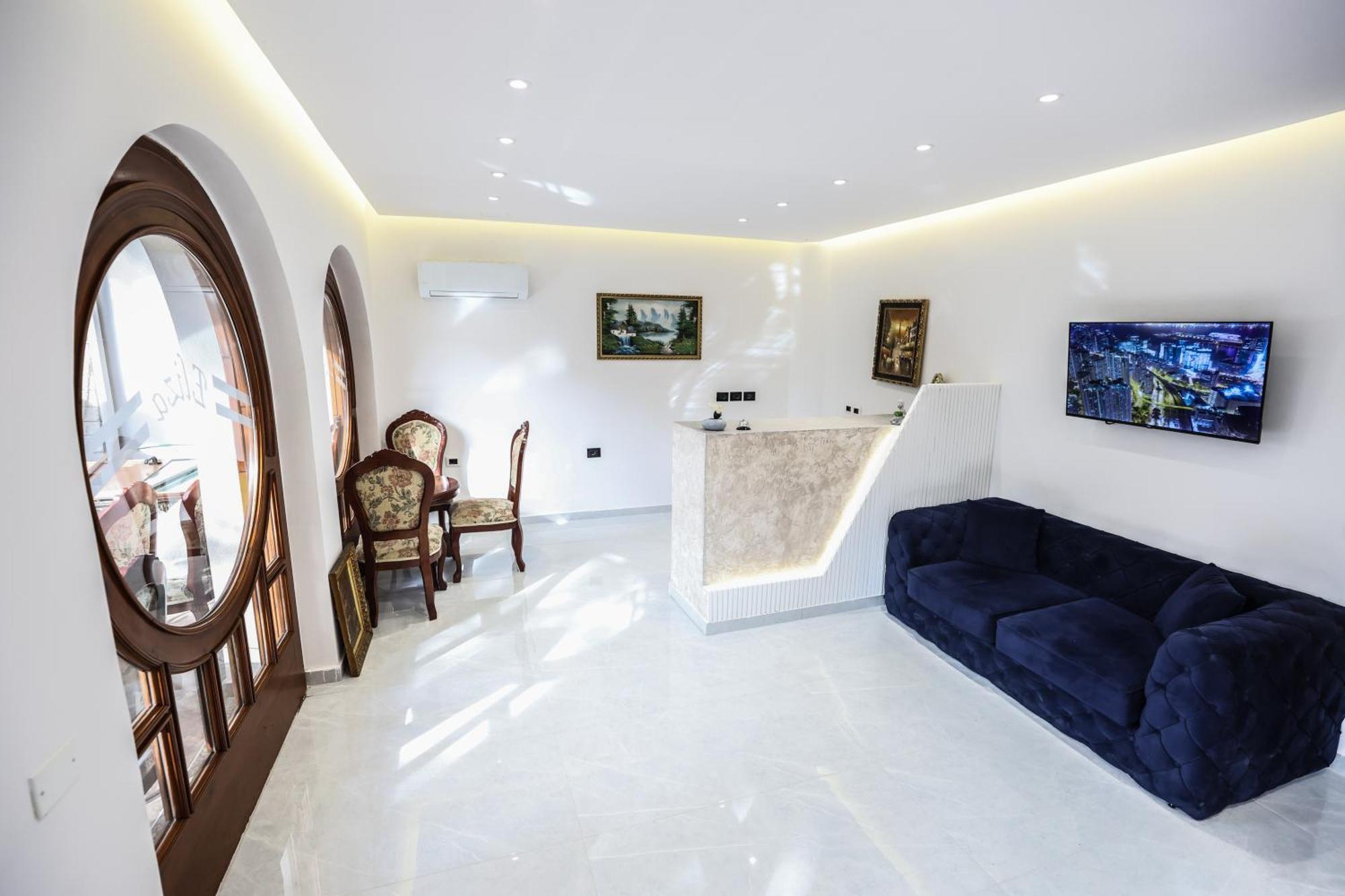 Vila Alizee Hotel Tiranë Ngoại thất bức ảnh
