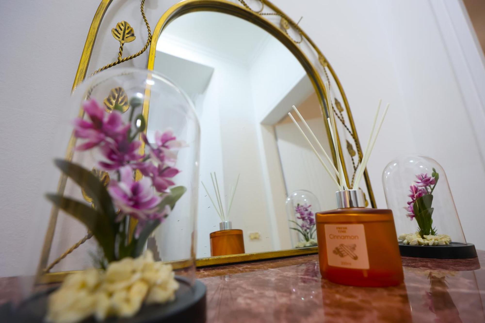 Vila Alizee Hotel Tiranë Ngoại thất bức ảnh